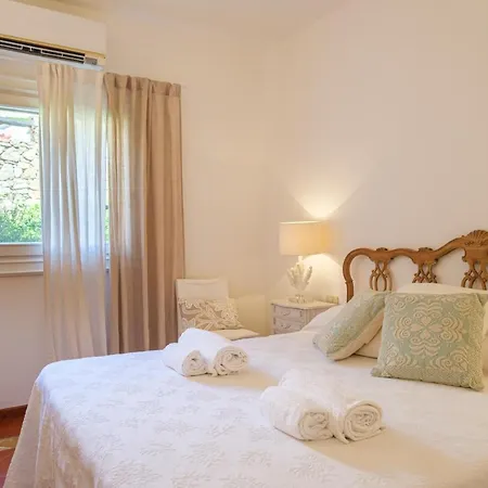 Apartment Cala Del Faro-porto Cervolettini E Ombrelloni Free *